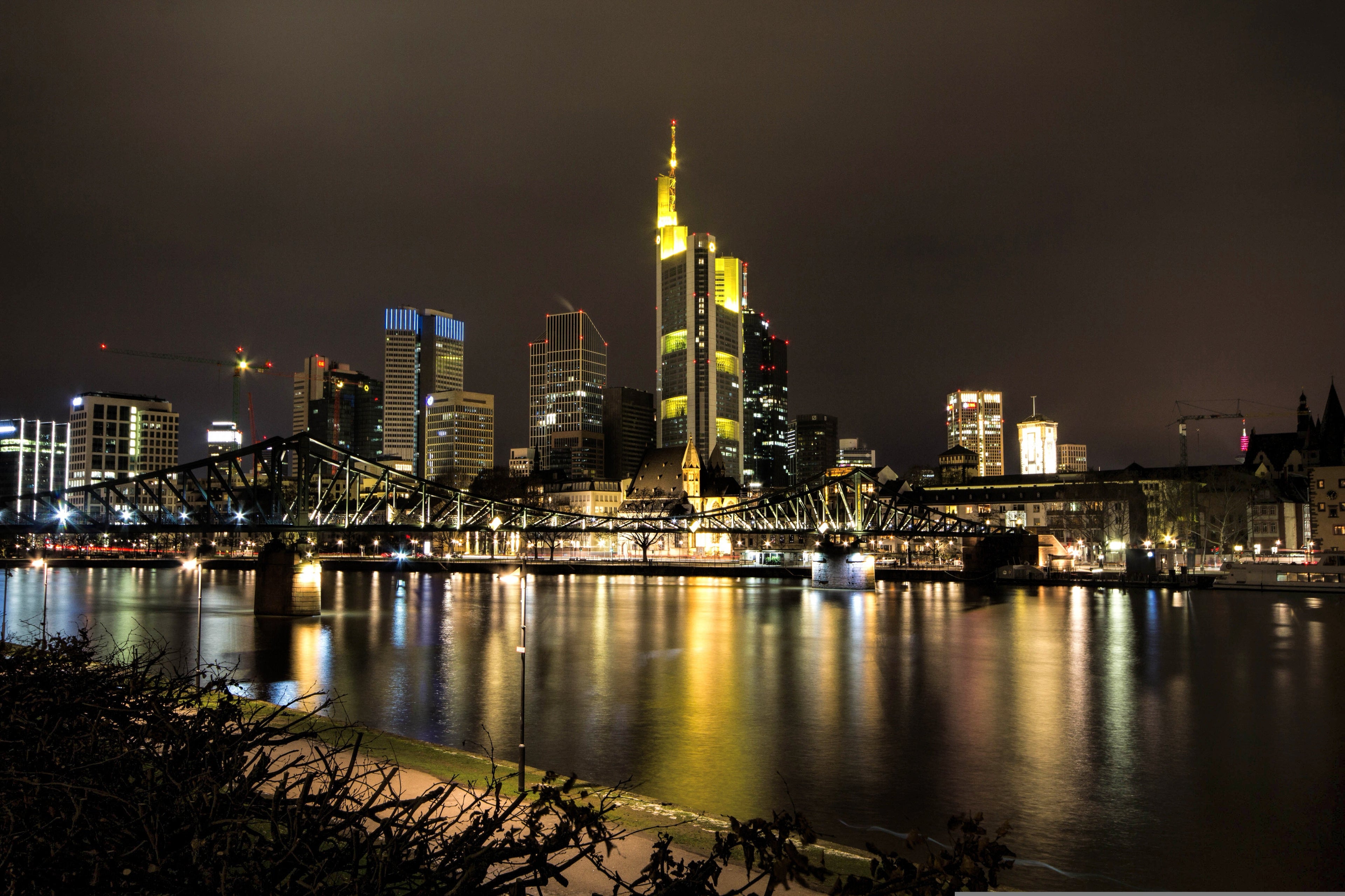 Eintracht Frankfurt Skyline der Stadt am Main